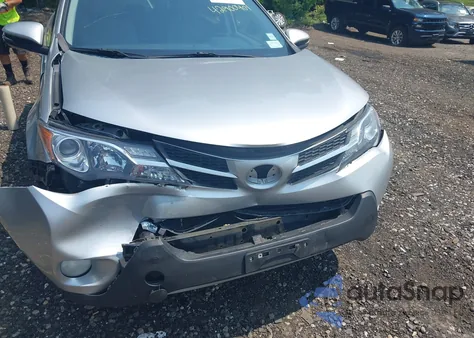 2013 Toyota Rav4 Xle z USA, uszkodzony, nr VIN JTMRFREV8D5005714